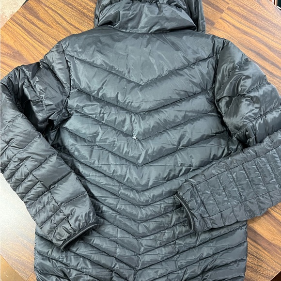 Nike puffer coat - Picture 2 of 4